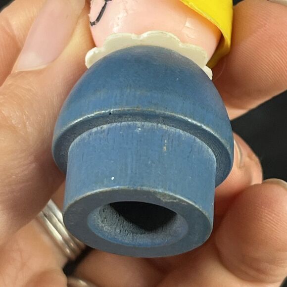 Vintage Fisher Price little people wood blue girl yellow/blond hair/pigtails - Picture 9 of 12